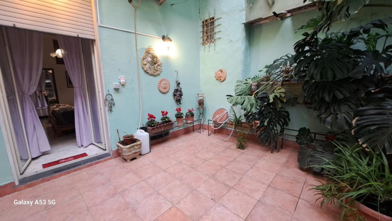 Aurora E Dad Naples Center B&B Zewnętrze zdjęcie